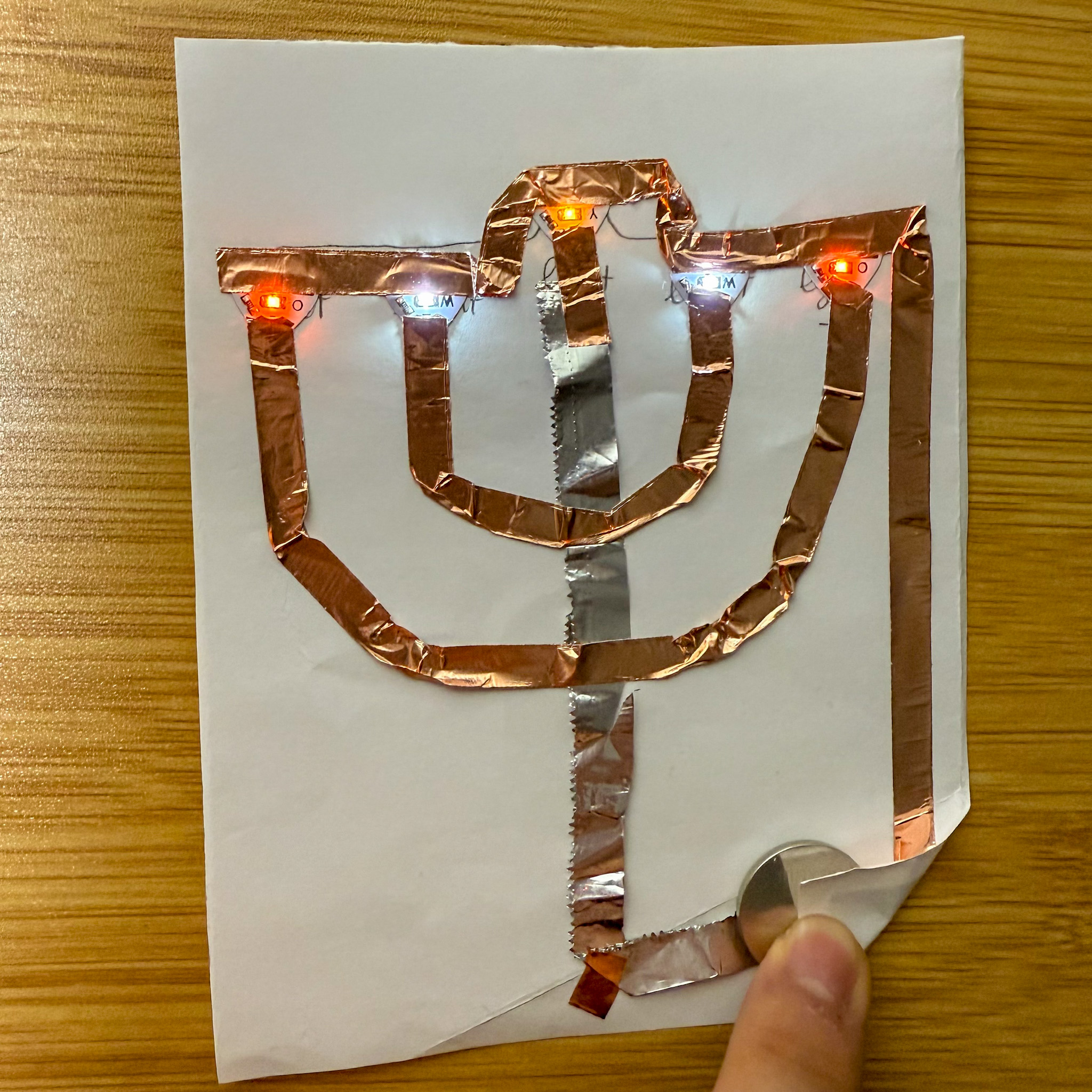 Pressing the corner to test the lights. All lights lighted up 🤩